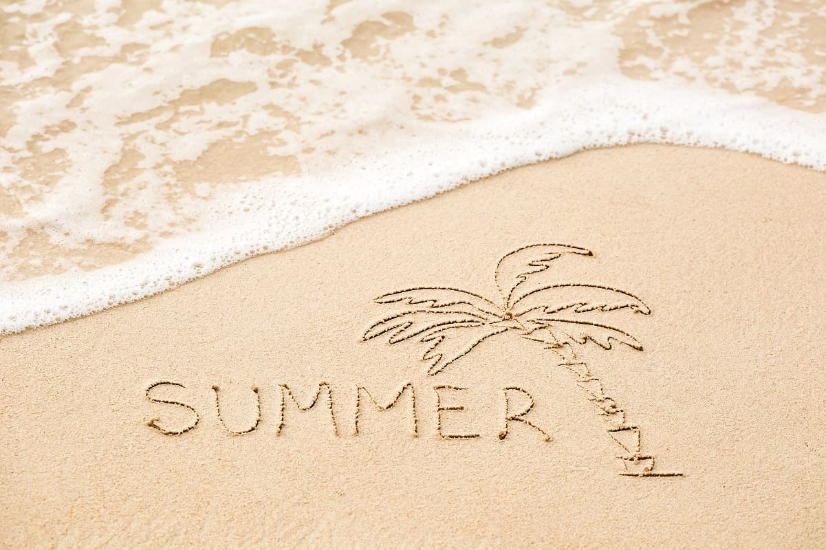 summer-beach.jpg summer-beach.jpg