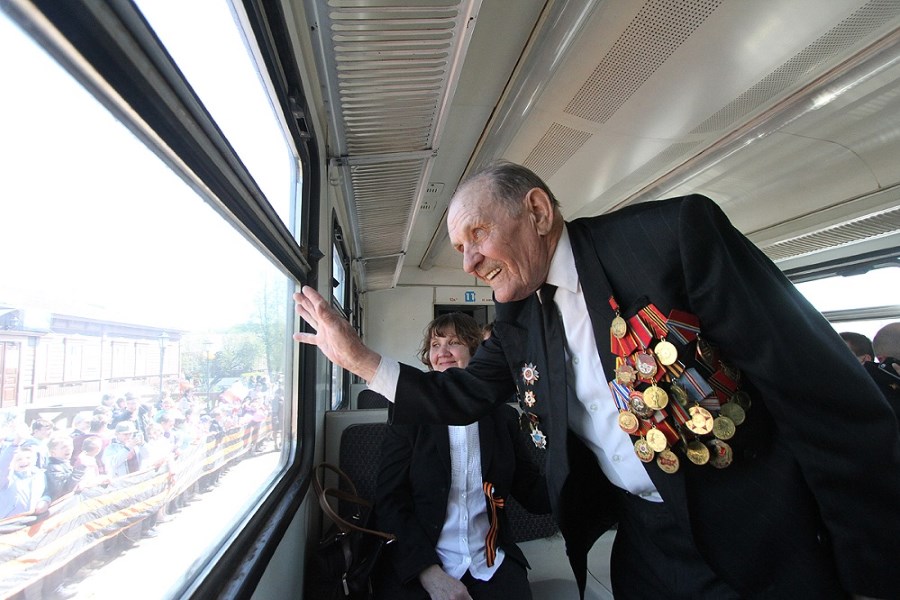 veteran-v-poezde.jpg
