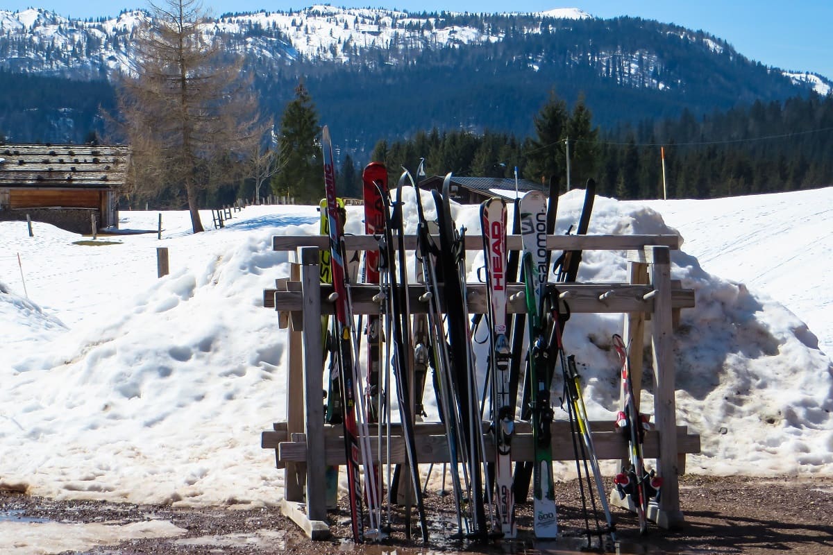 snow-winter-skiing.jpg
