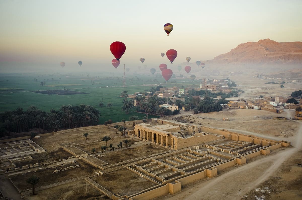 air-balloon-advent.jpg