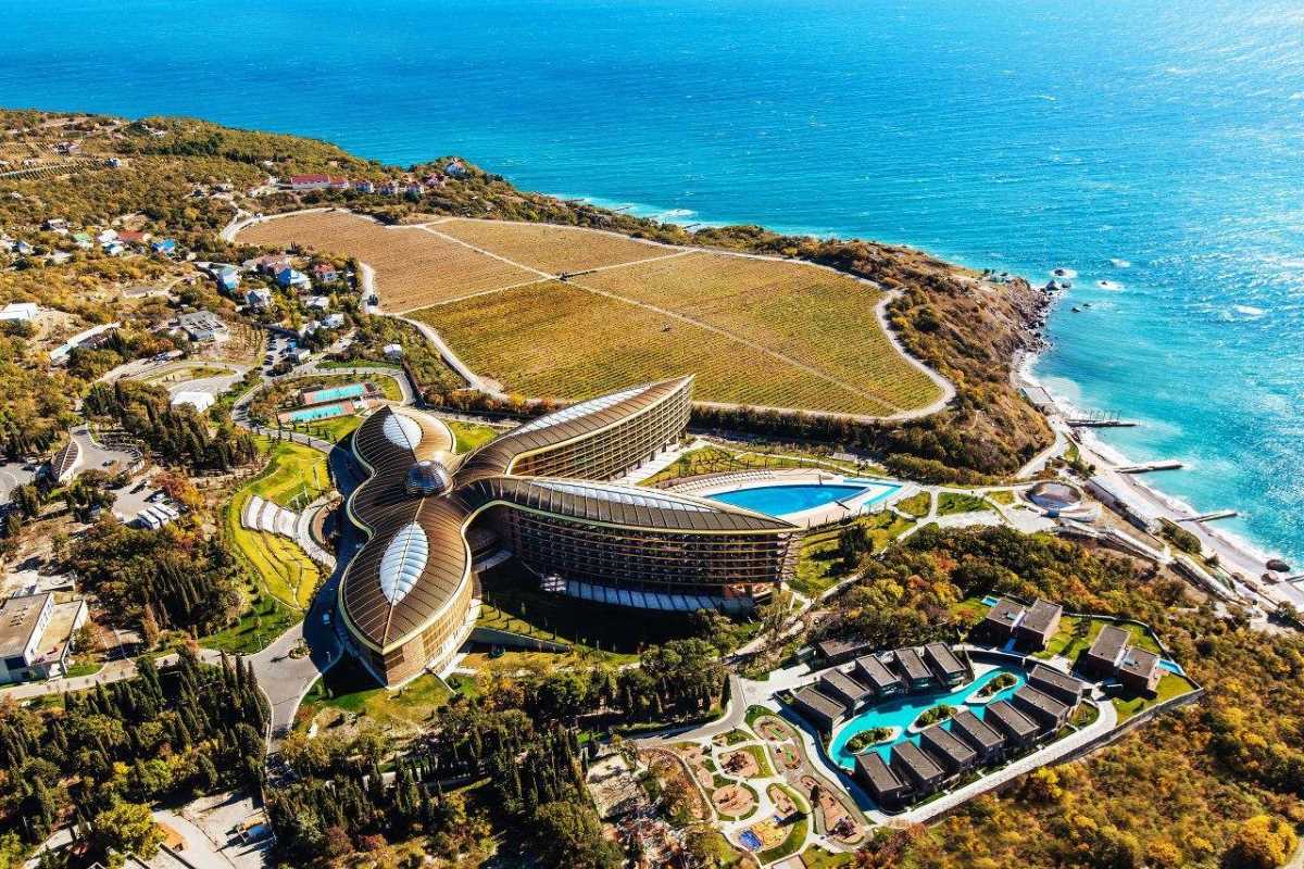 Mriya Resort & Spa