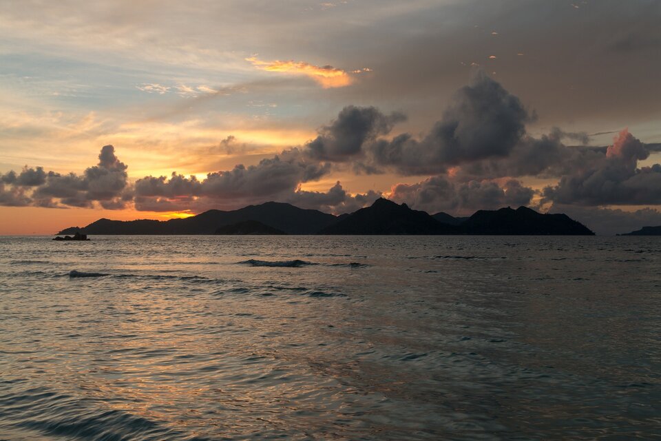 sunset.jpg