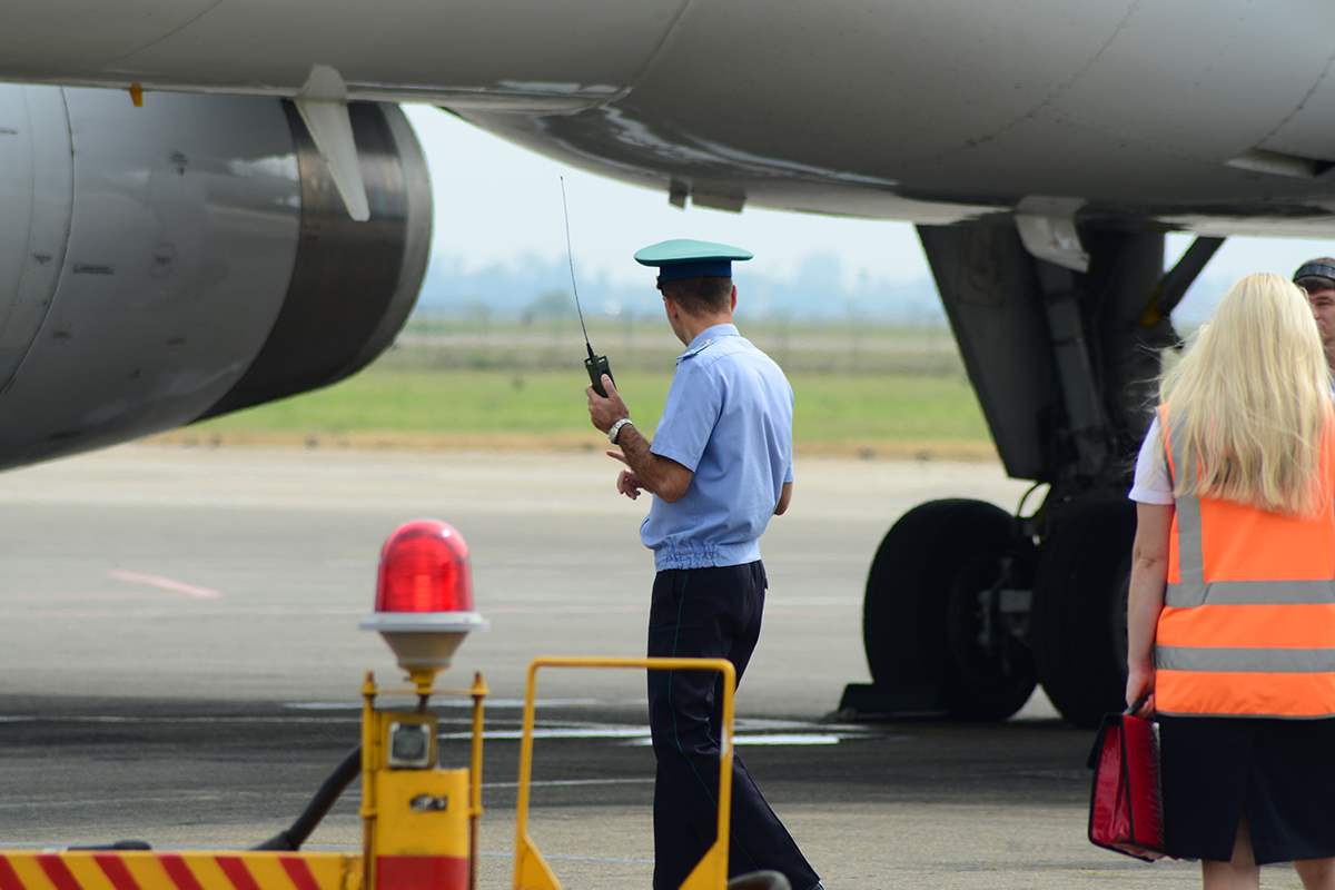 police-in-airport.jpg